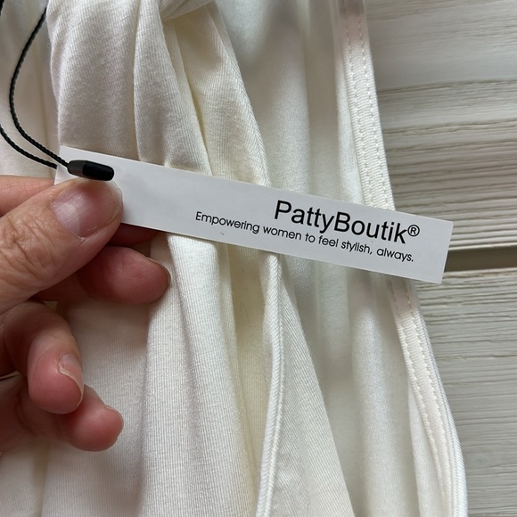 PattyBoutik Ivory halter top Size Small - Picture 6 of 6